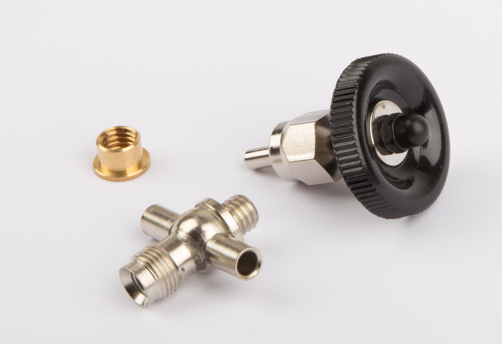 Steam shut-off valve/drain valve with valve body lower part and collar nut/solder ring