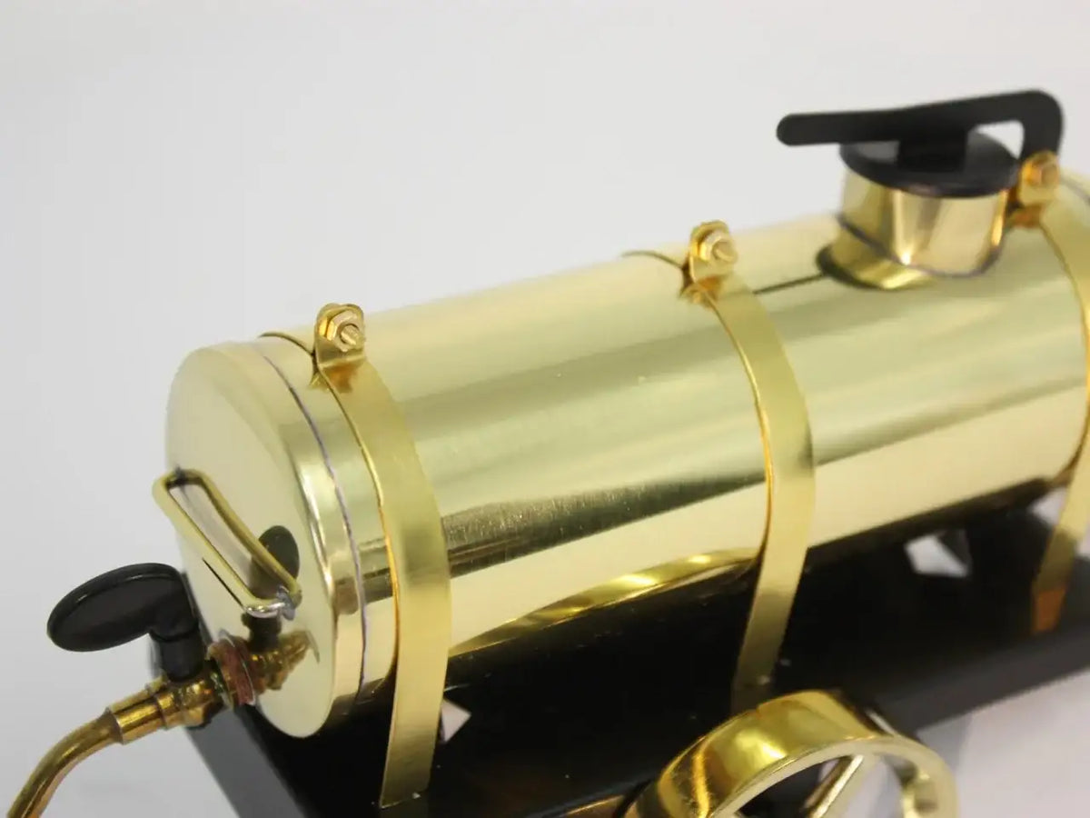 Sprengwagen A386 schwarz/messing