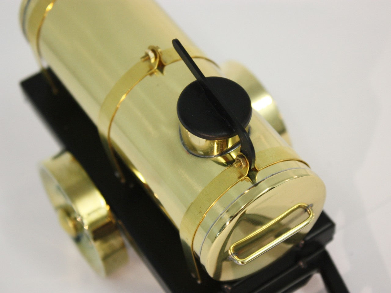 Blasting truck A386 black/brass