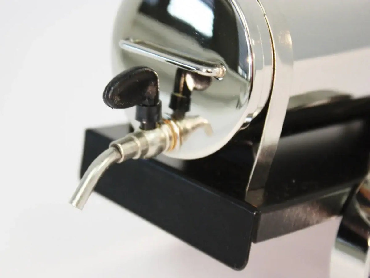 Sprengwagen A388 schwarz/nickel