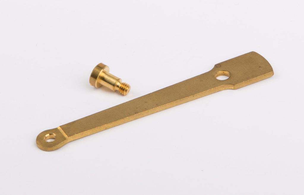 Piston connecting rod with screw