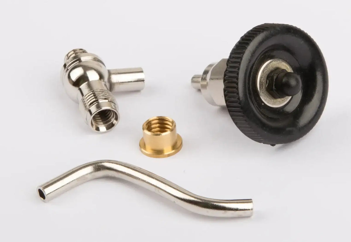 Wasserablassventil mit Ventilkörperunterteil, Ablaufrohr, Bundmutter/Lötring